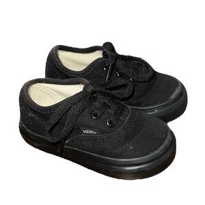 Vans Unisex Child Classic Old Skool V Core Every Day Sneakers in Black Sz 4